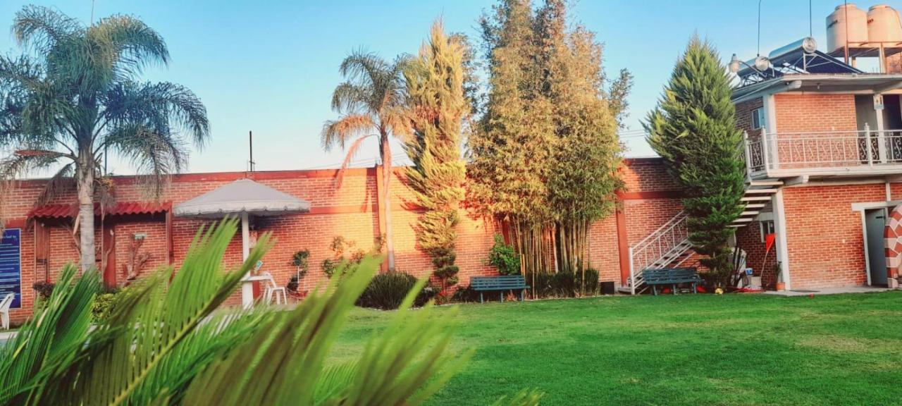 Hotel Tonall'Inn San Juan Teotihuacán Exteriör bild